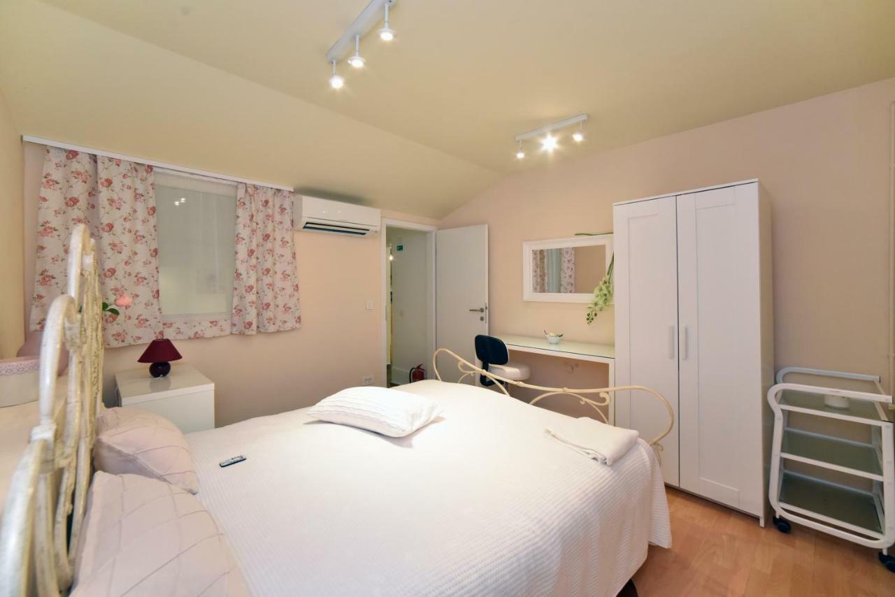 Ban Jelacic Apartment Zagreb Eksteriør bilde